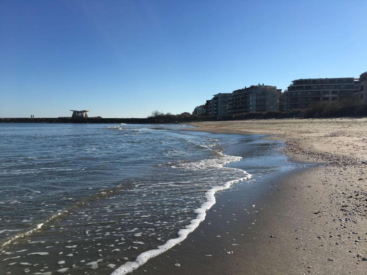 Beach Location Pomorie Exterior foto